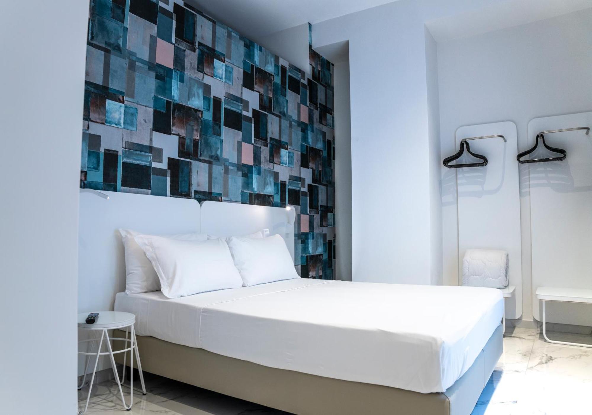 Soul Art Hotel Наполи Екстериор снимка